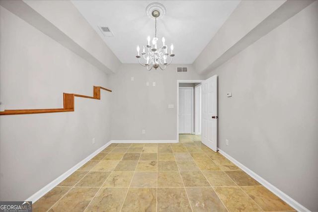 59 Rocky Circle NE, White, GA 30184