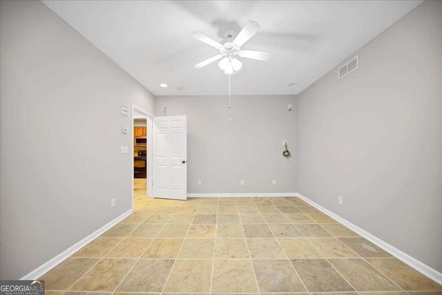 59 Rocky Circle NE, White, GA 30184