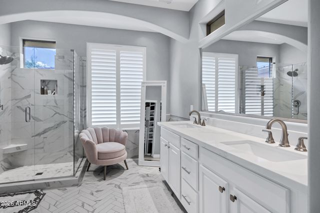 14450 N THOMPSON PEAK Parkway 133, Scottsdale, AZ 85260