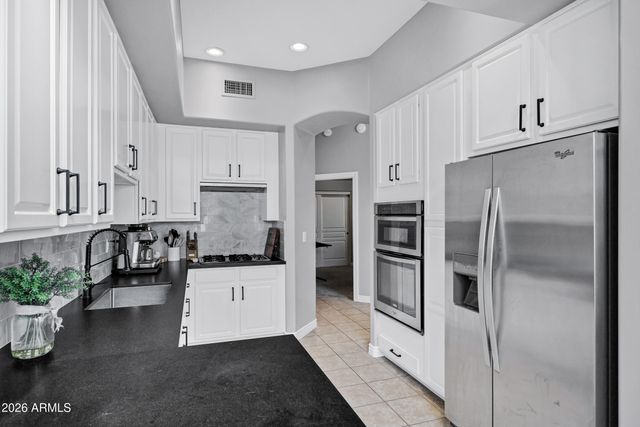 14450 N THOMPSON PEAK Parkway 133, Scottsdale, AZ 85260