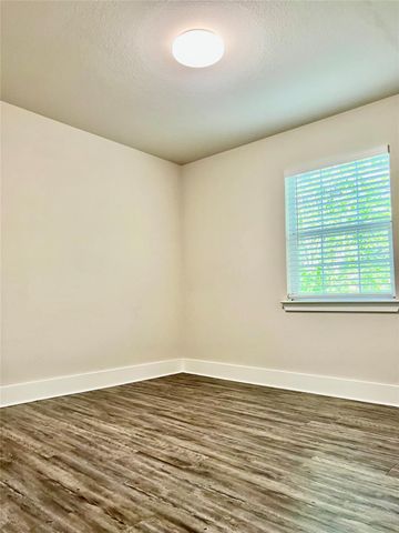 21415 Russell Drive, New Caney, TX 77357