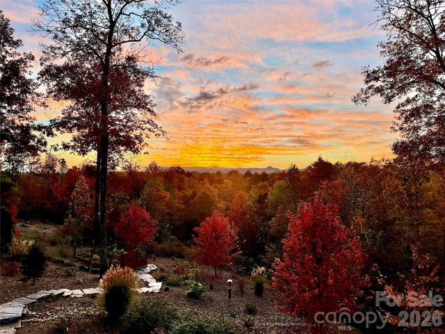 1416 High Valley Way, Lenoir, NC 28645