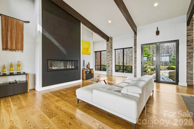 1416 High Valley Way, Lenoir, NC 28645