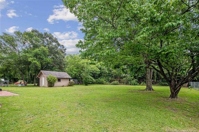 6425 Morganton Road, Fayetteville, NC 28314