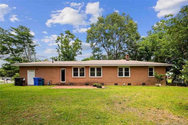 6425 Morganton Road, Fayetteville, NC 28314
