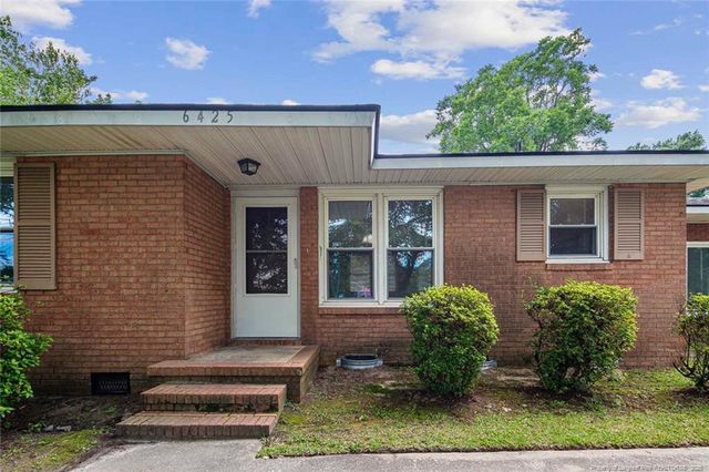 6425 Morganton Road, Fayetteville, NC 28314