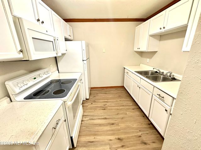 156 WILLOW BRANCH Avenue, Jacksonville, FL 32254