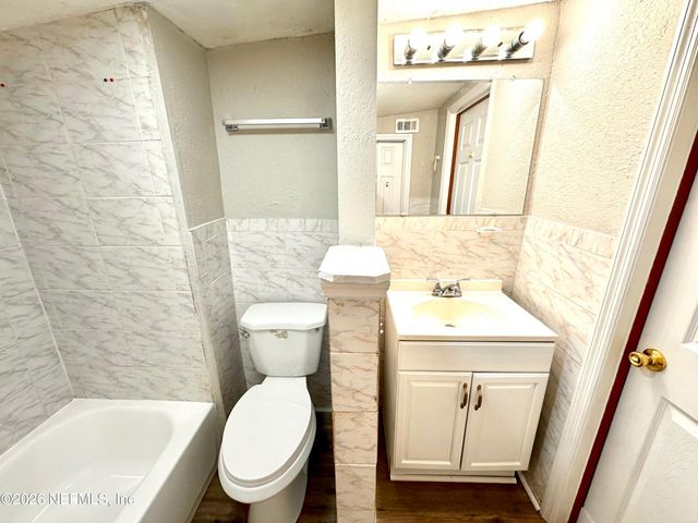 156 WILLOW BRANCH Avenue, Jacksonville, FL 32254