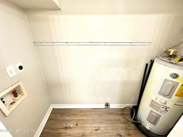 156 WILLOW BRANCH Avenue, Jacksonville, FL 32254