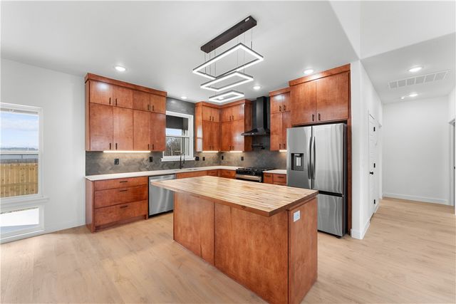 4945 Weeping Willow Avenue, Springdale, AR 72764