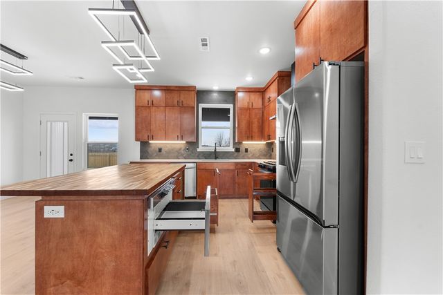 4945 Weeping Willow Avenue, Springdale, AR 72764