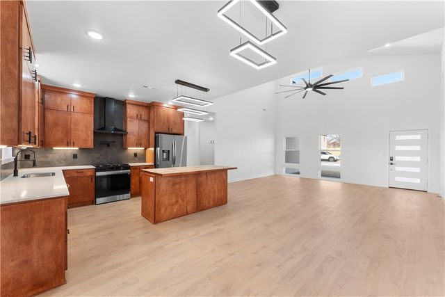 4945 Weeping Willow Avenue, Springdale, AR 72764