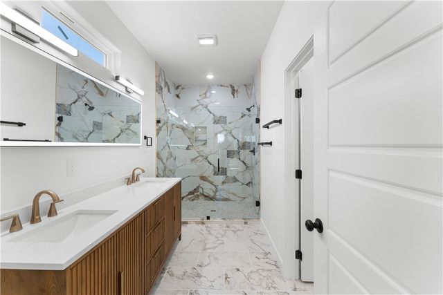 4945 Weeping Willow Avenue, Springdale, AR 72764