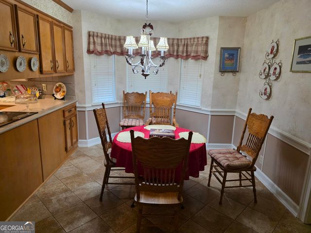 350 Castlegate Road, Macon, GA 31210