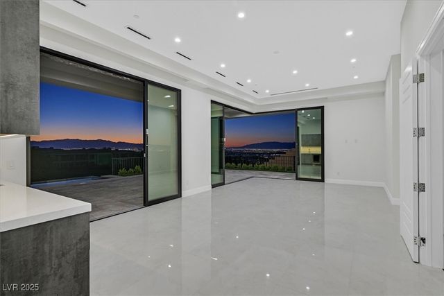 641 Majestic Rim Drive, Henderson, NV 89012