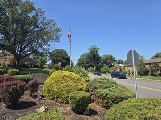 72 Troy Drive D, Springfield Twp., NJ 07081