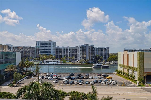3505 S Ocean Drive 604, Hollywood, FL 33019