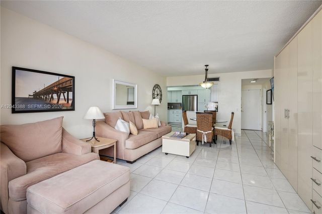 3505 S Ocean Drive 604, Hollywood, FL 33019