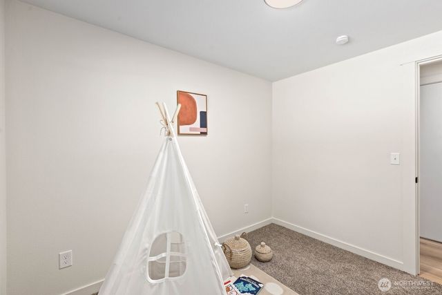 30420 2nd Avenue S, Federal Way, WA 98003