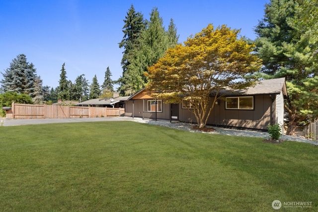 30420 2nd Avenue S, Federal Way, WA 98003