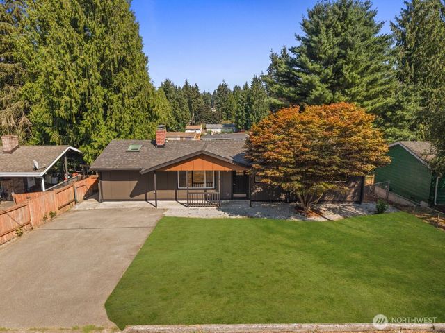30420 2nd Avenue S, Federal Way, WA 98003