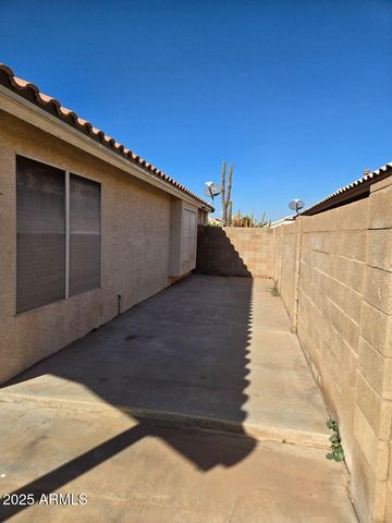 7931 W Kimberly Way, Glendale, AZ 85308