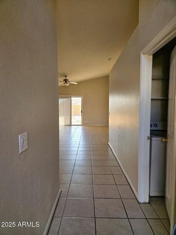7931 W Kimberly Way, Glendale, AZ 85308