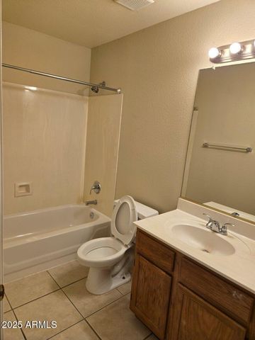7931 W Kimberly Way, Glendale, AZ 85308