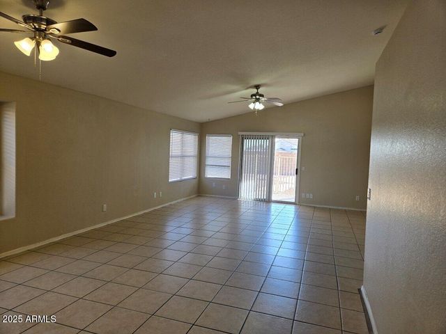 7931 W Kimberly Way, Glendale, AZ 85308