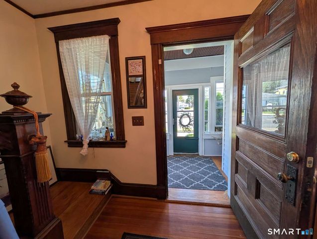 51 Broad Street, Plainville, CT 06062
