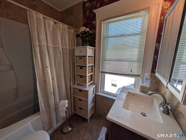 51 Broad Street, Plainville, CT 06062