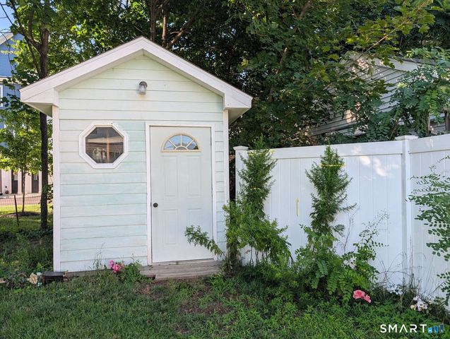 51 Broad Street, Plainville, CT 06062
