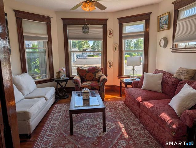 51 Broad Street, Plainville, CT 06062
