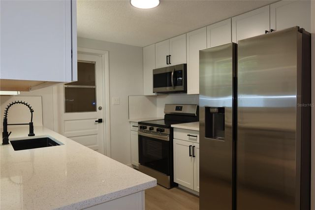 1808 HARPOON DRIVE, Holiday, FL 34690