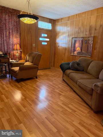 903 W WASHINGTON ST, Hagerstown, MD 21740