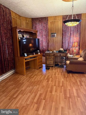 903 W WASHINGTON ST, Hagerstown, MD 21740