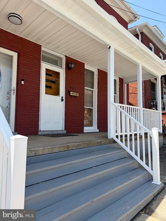 903 W WASHINGTON ST, Hagerstown, MD 21740