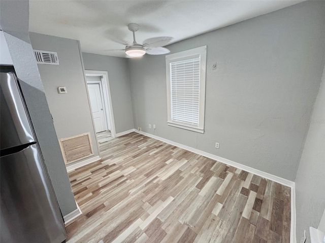 128 W NORTH STREET, Tampa, FL 33604