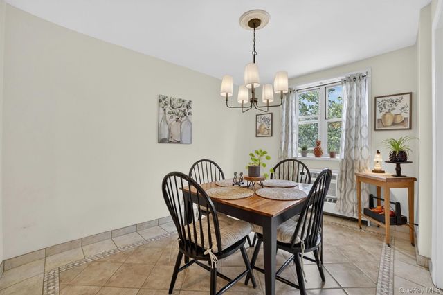 636 N Terrace Avenue 3F, Mount Vernon, NY 10552