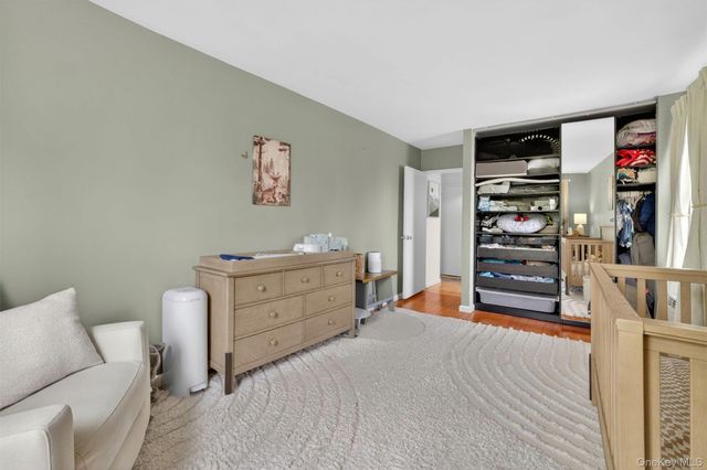 636 N Terrace Avenue 3F, Mount Vernon, NY 10552