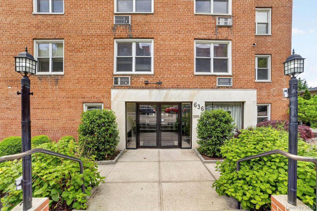 636 N Terrace Avenue 3F, Mount Vernon, NY 10552