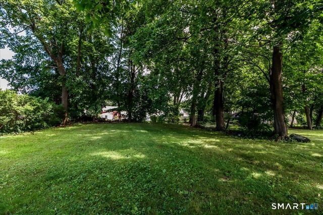 4 Edgewood Street 1, Danbury, CT 06810