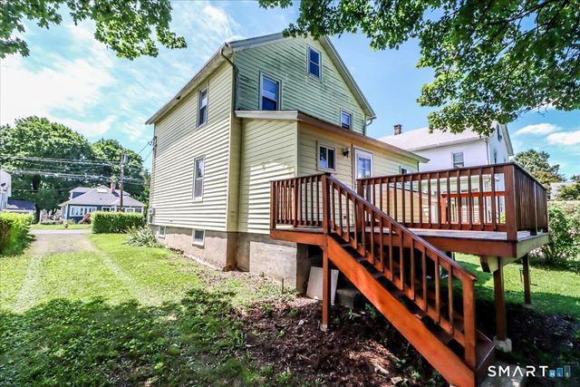 4 Edgewood Street 1, Danbury, CT 06810