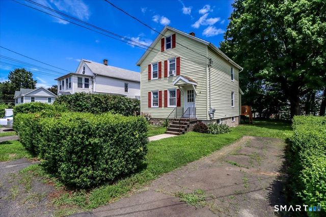 4 Edgewood Street 1, Danbury, CT 06810