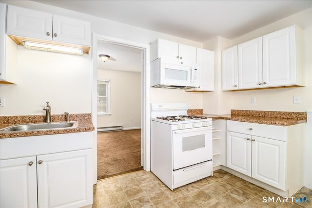 4 Edgewood Street 1, Danbury, CT 06810