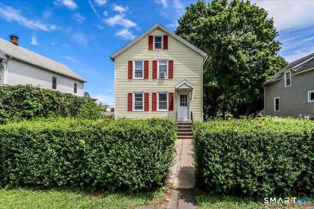 4 Edgewood Street 1, Danbury, CT 06810