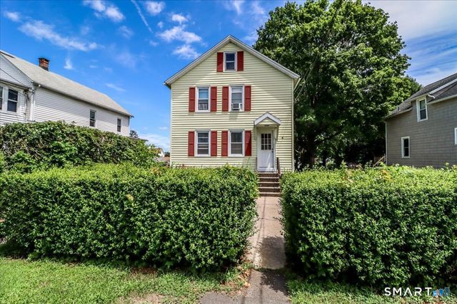 4 Edgewood Street 1, Danbury, CT 06810