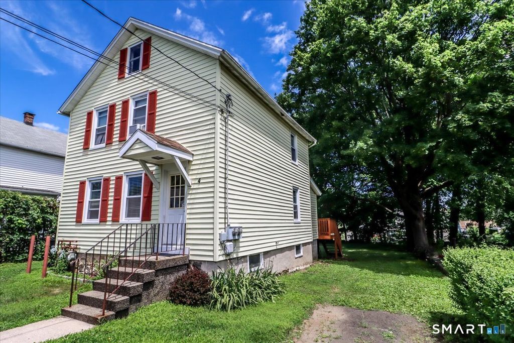 4 Edgewood Street 1, Danbury, CT 06810