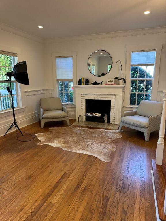 Image 3 of property listing at 102 NE 1st Avenue, Delray Beach, FL 33444