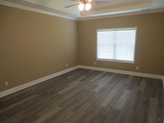 2026 Pin Oak Terrace, Bonaire, GA 31005